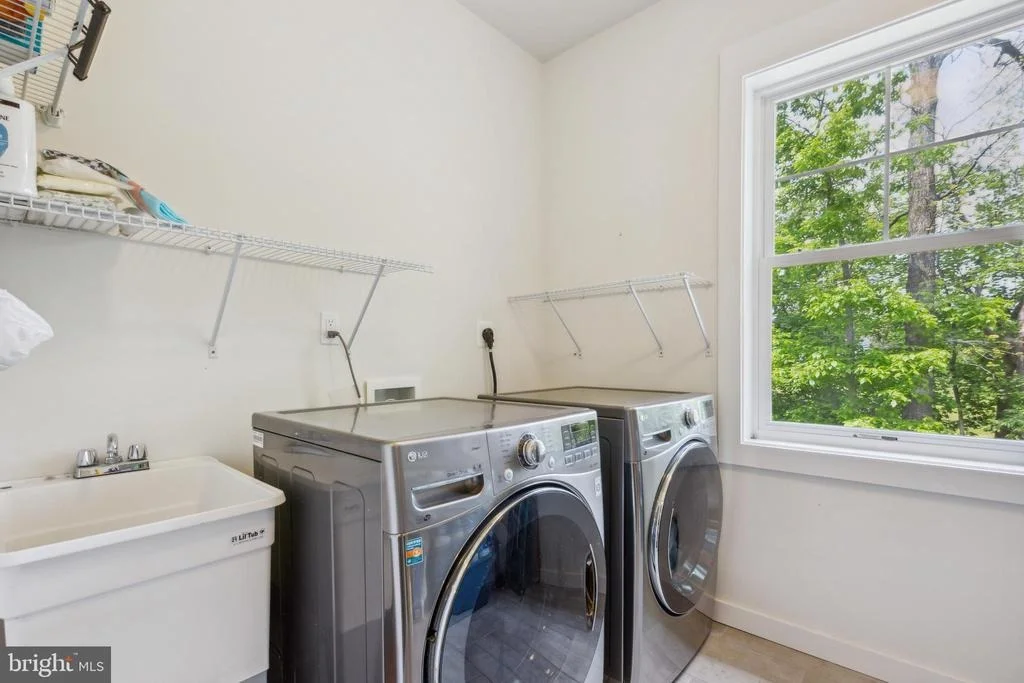 Photo of 803 NORWOOD ROAD