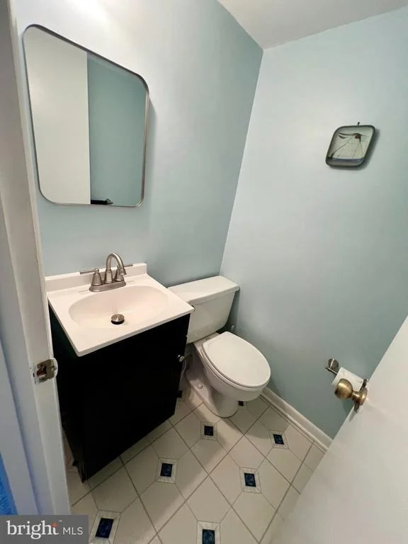 Photo of 2400 SUGARCONE ROAD