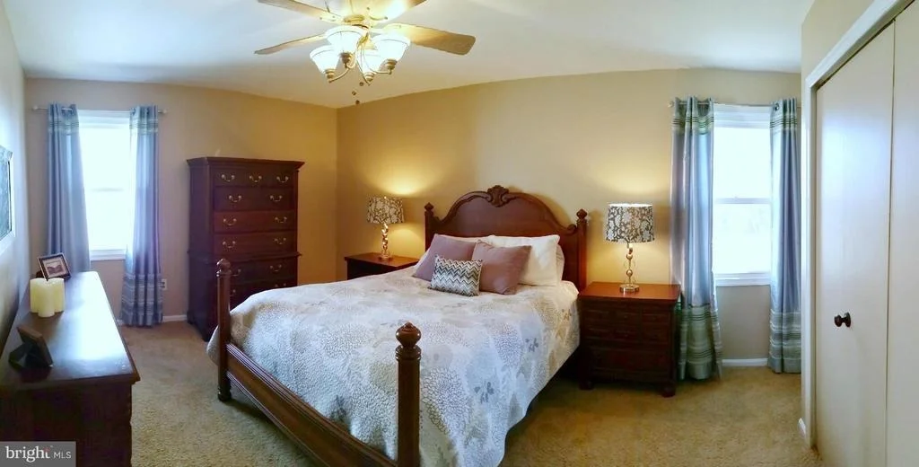 Photo of 180 STONEYBROOK COURT
