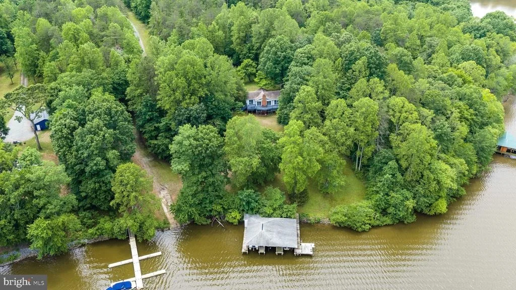 Photo of 303 PINE DRIVE