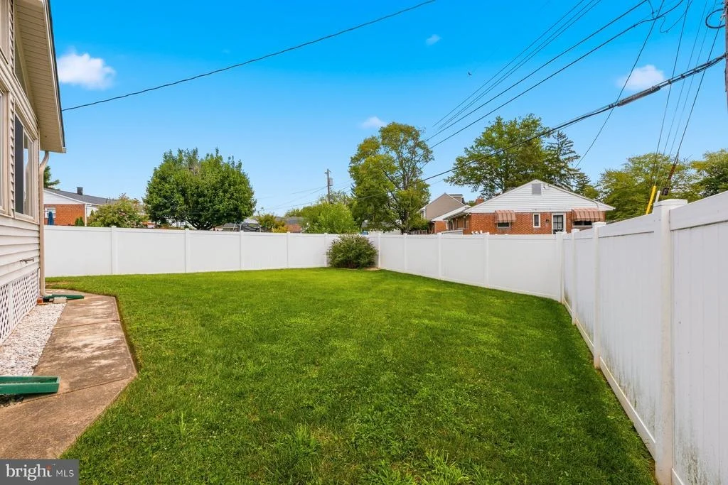 Photo of 802 YOUNG PLACE