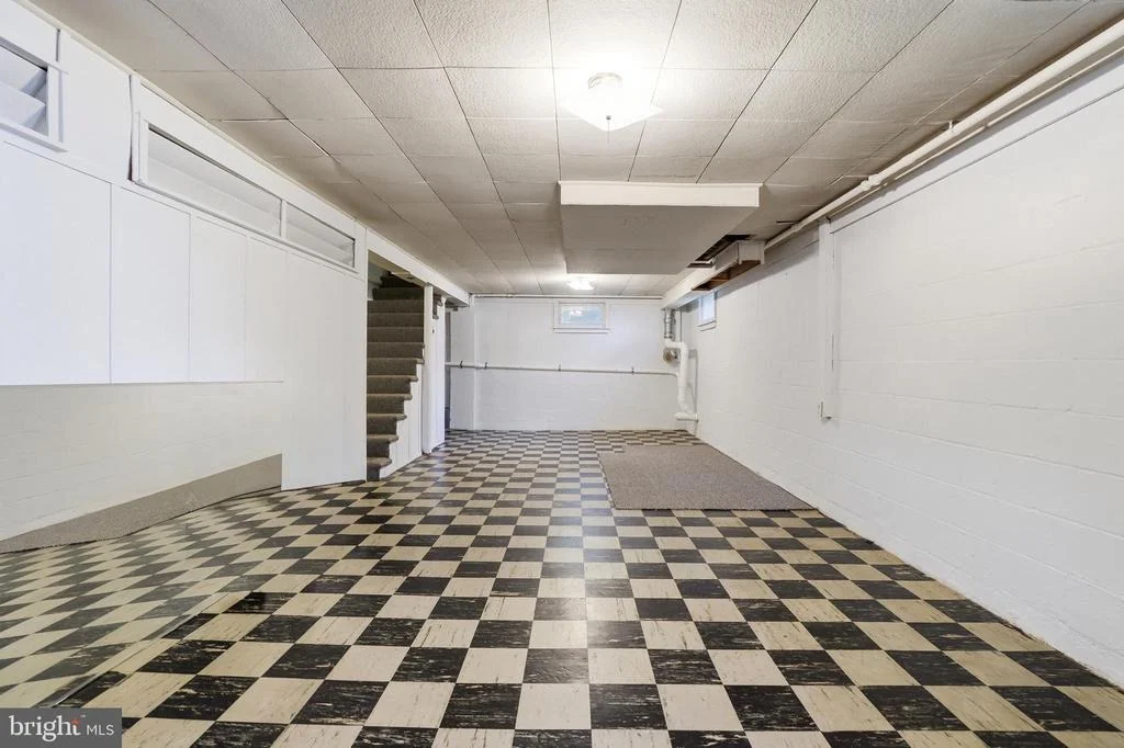 Photo of 411 LUDLOW ROAD