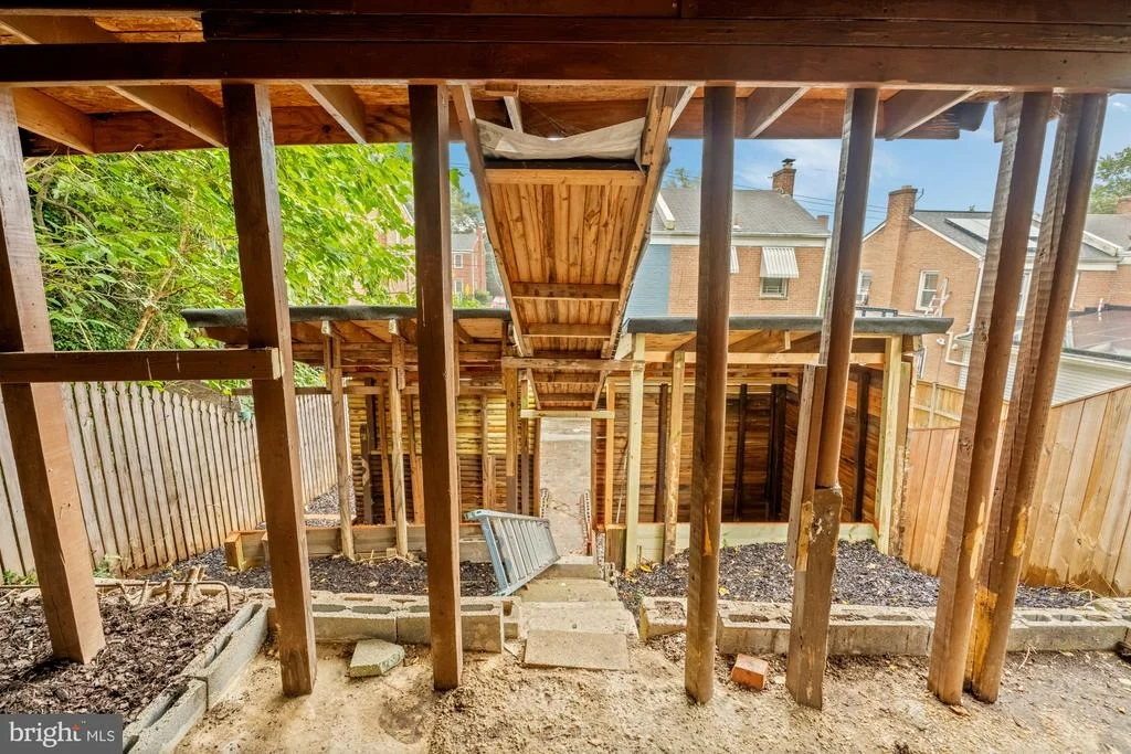 Photo of 4620 B STREET SE