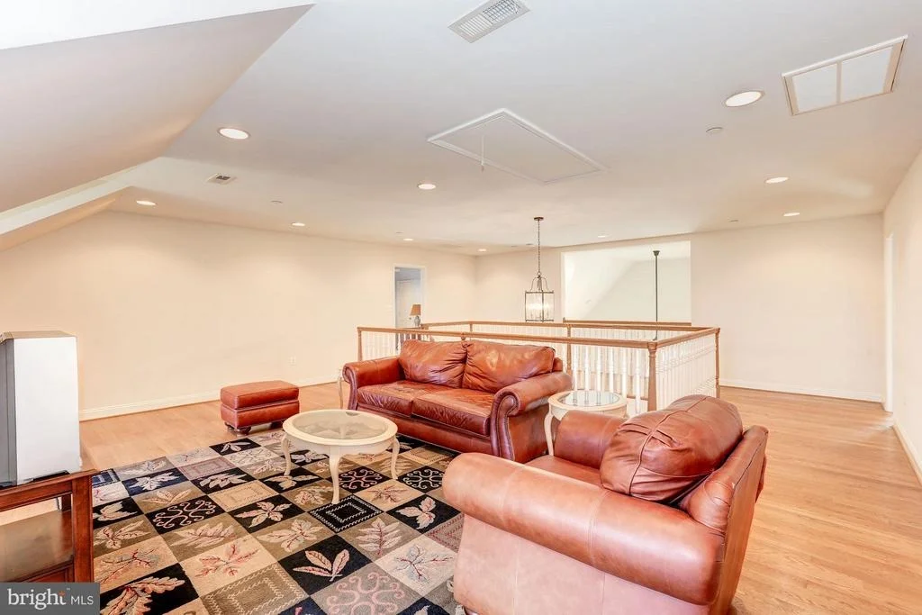 Photo of 411 WILLINGTON DRIVE
