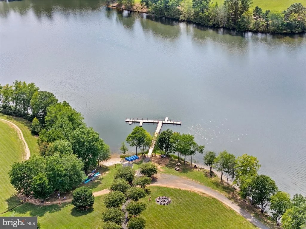 Photo of 178 PINEHURST DRIVE