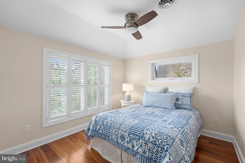 Photo of 309 W 5TH STREET