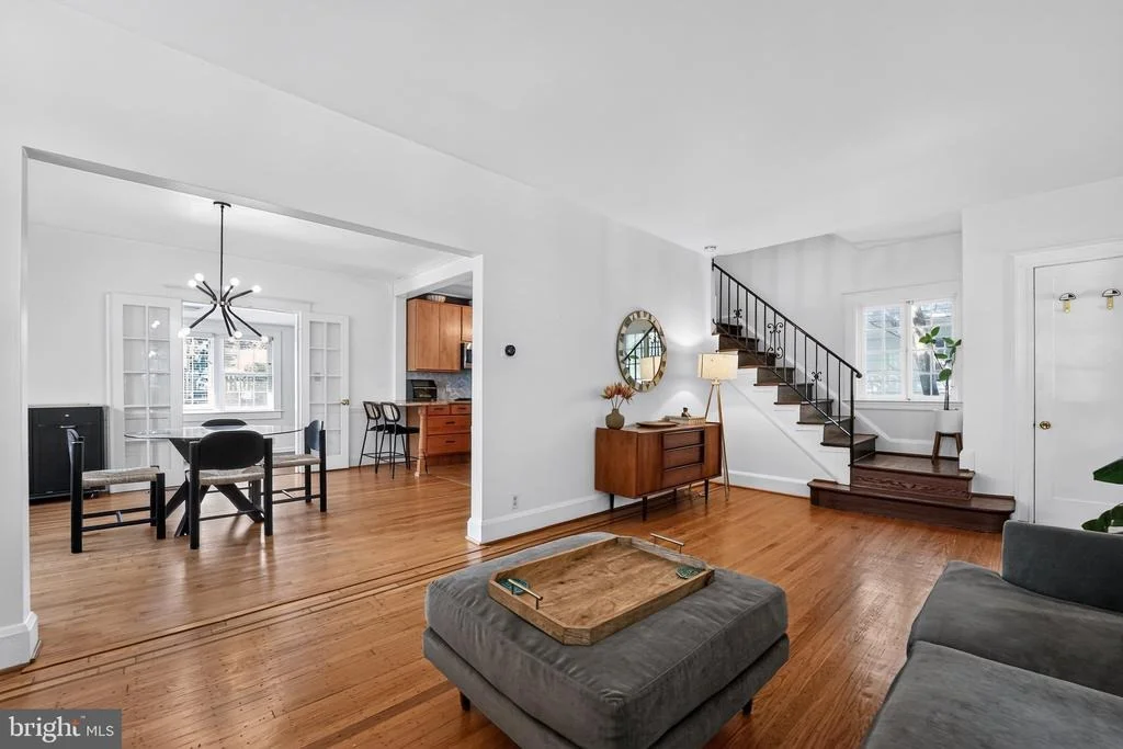 Photo of 2411 EVERTON ROAD