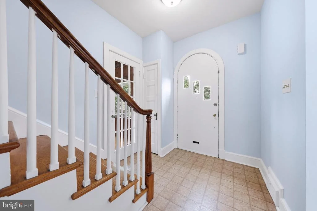 Photo of 408 CARROLL PARKWAY