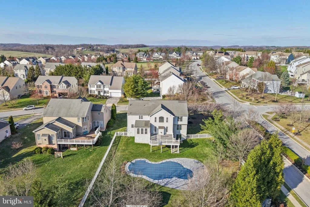 Photo of 1702 FIELDBROOK LANE