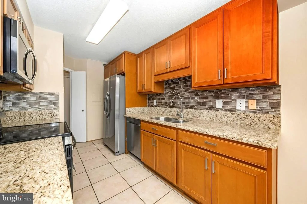Photo of Unit 3621 at 15115 INTERLACHEN DR