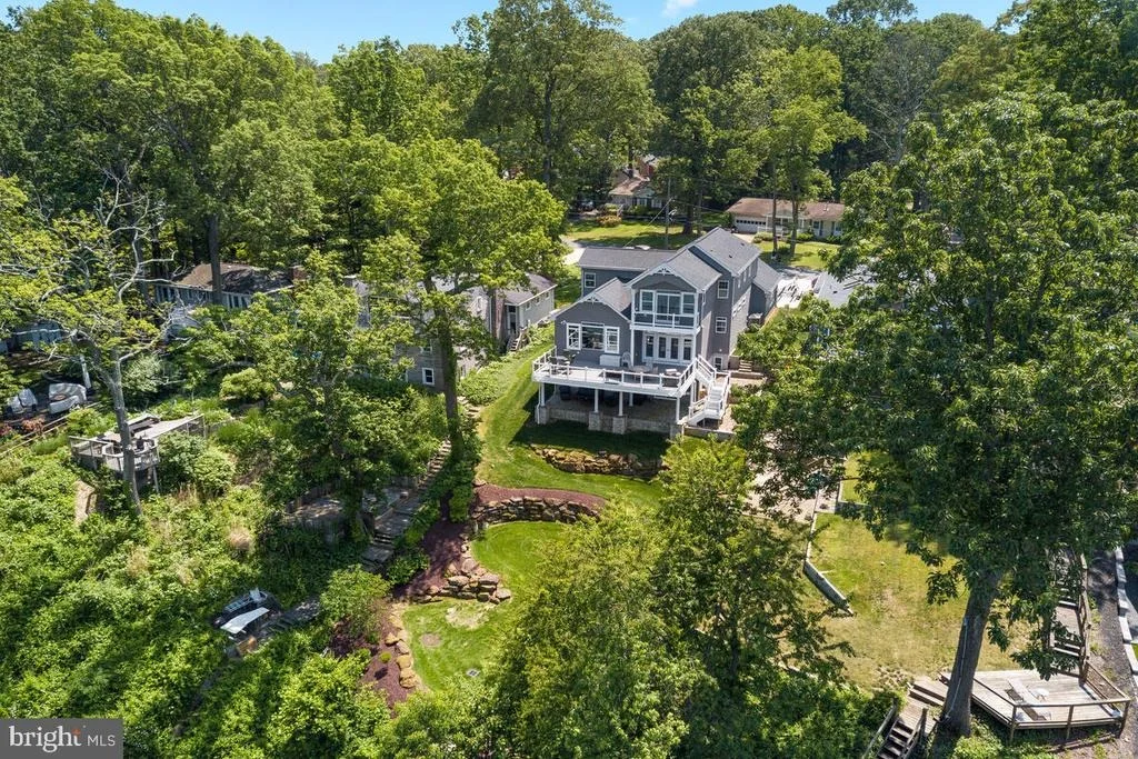 Photo of 1162 OAK VIEW DRIVE