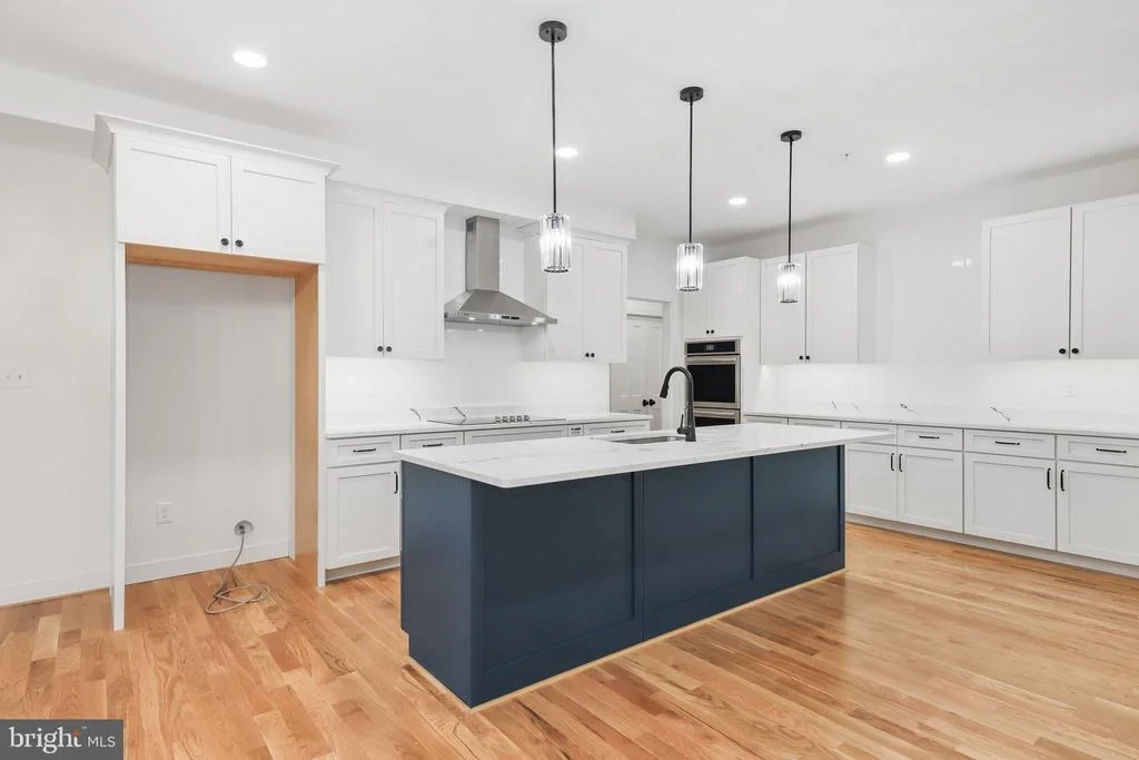Photo of 2624 BACHMAN ROAD