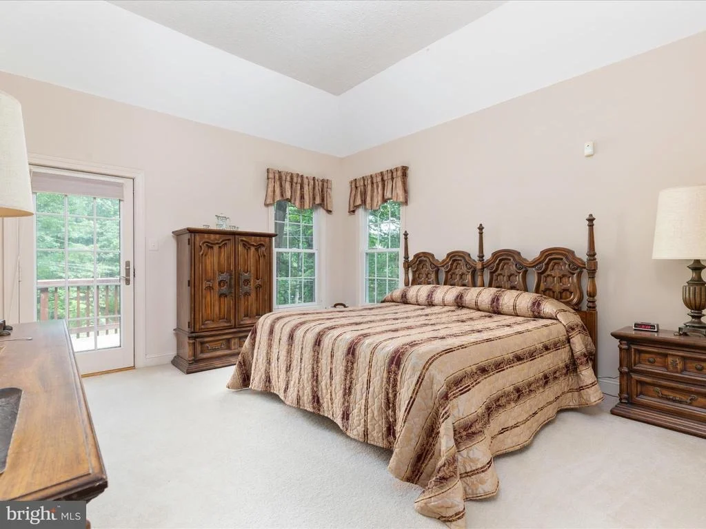 Photo of 228 SUNSET CIRCLE