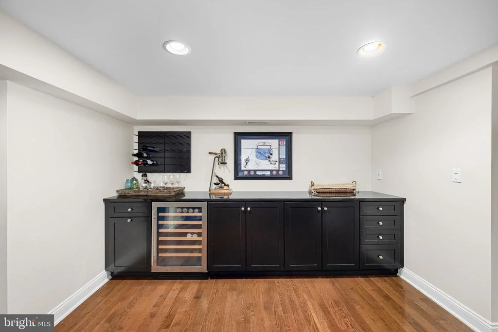Photo of 9206 NORTHEDGE DRIVE