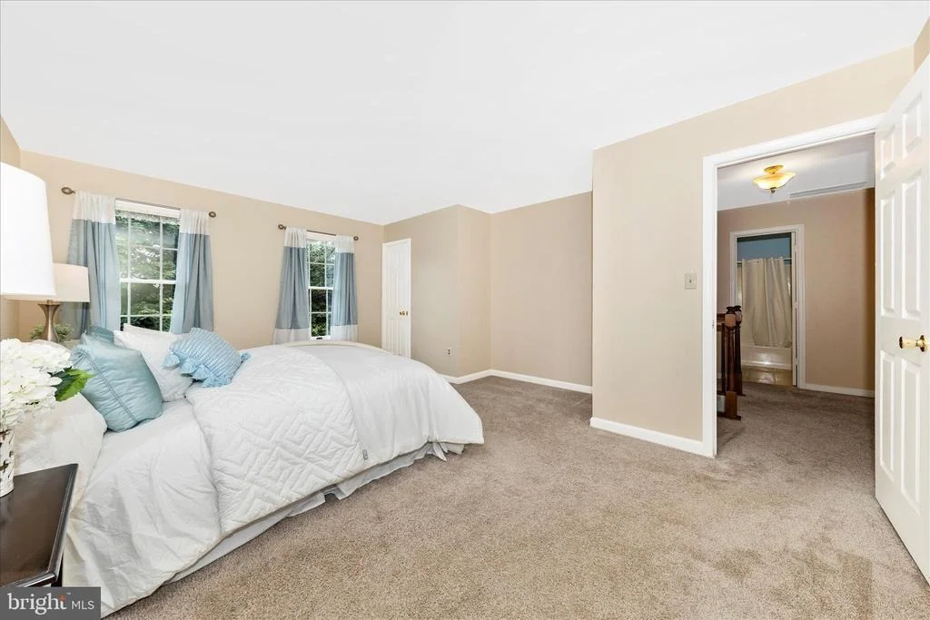 Photo of 2679 LESLIE ROAD
