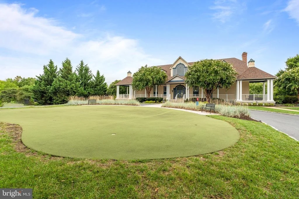 Photo of 2379 BEAR DEN ROAD