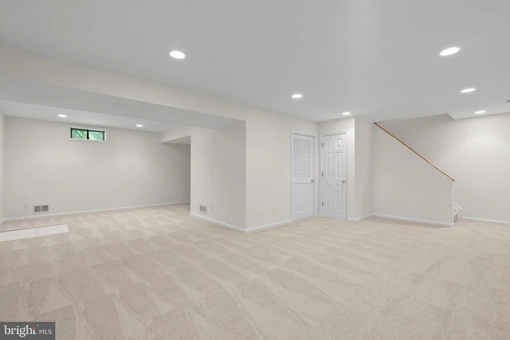 Photo of 113 CRYSTAL SPRING DRIVE