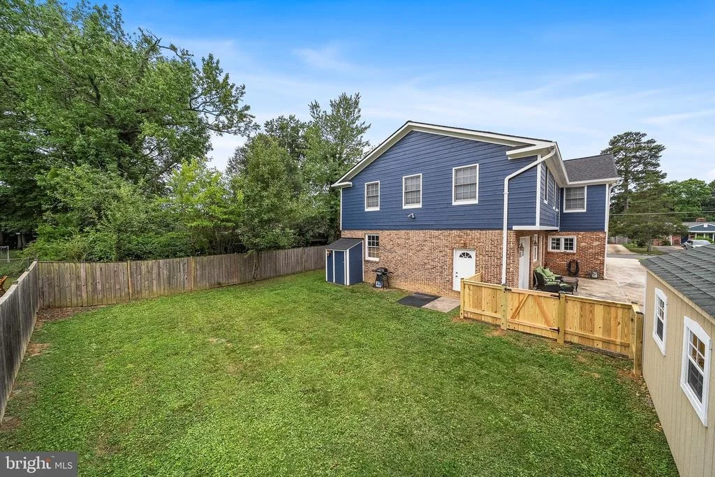 Photo of 8003 JACKSON ROAD