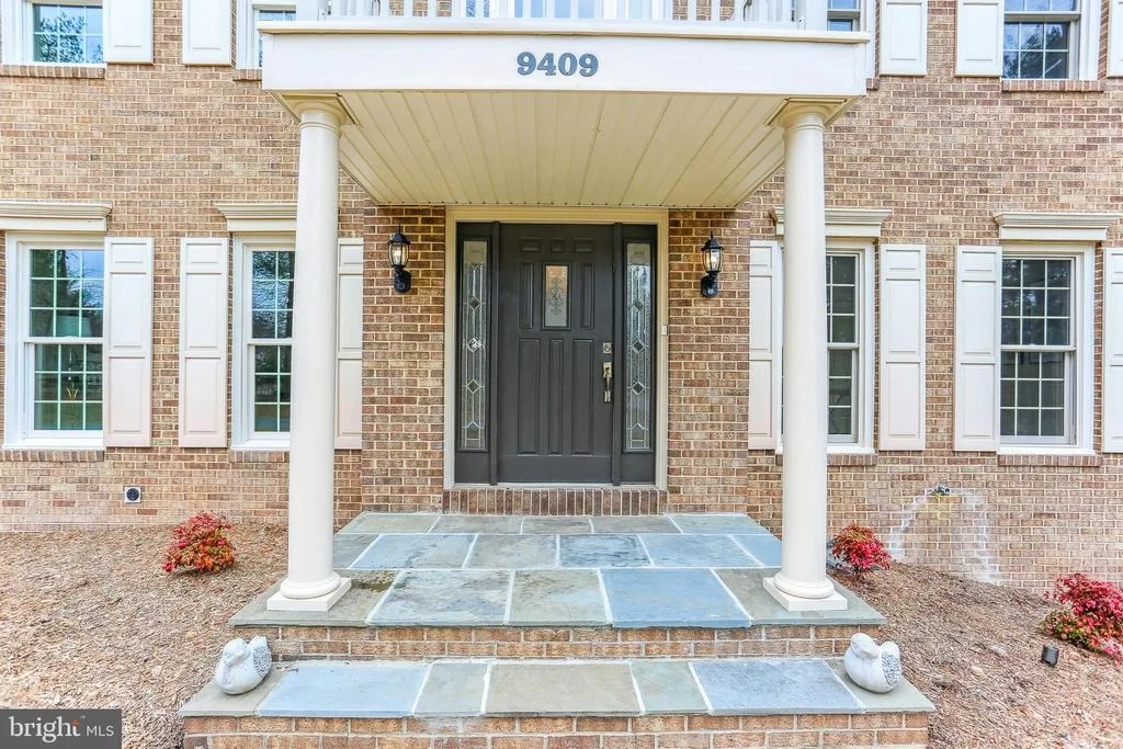Photo of 9409 THORNEDIKE DRIVE