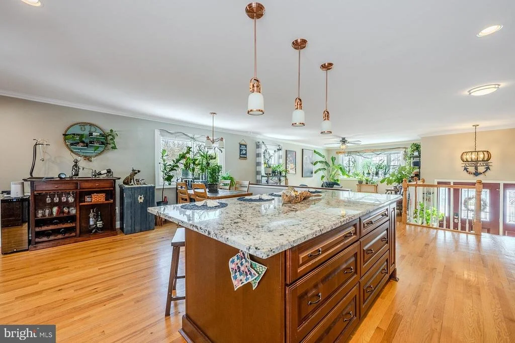 Photo of 6112 HARMON PLACE