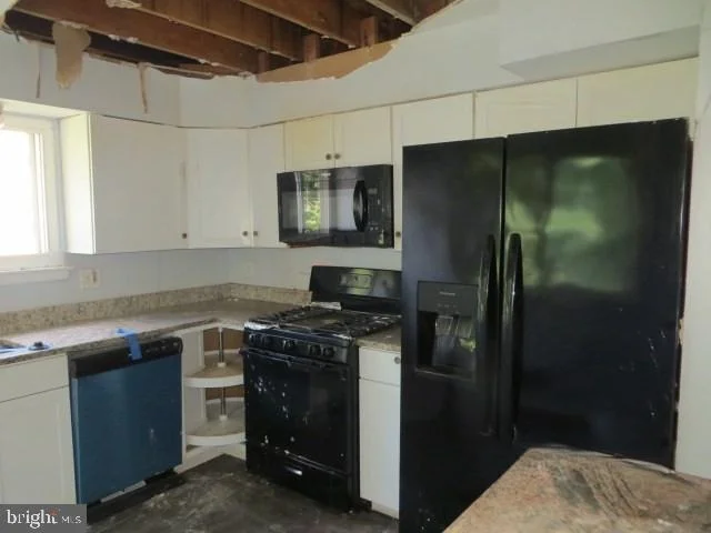 Photo of 3827 CASSANDRA ROAD