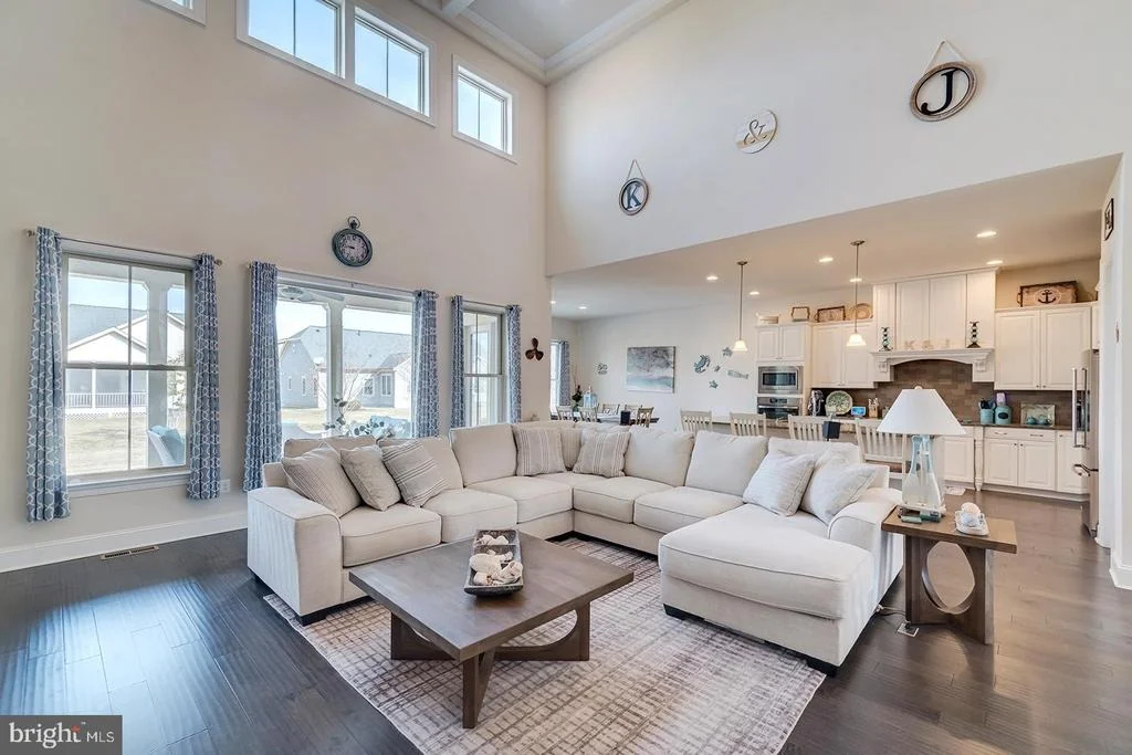 Photo of 38555 GOLDFINCH LANE