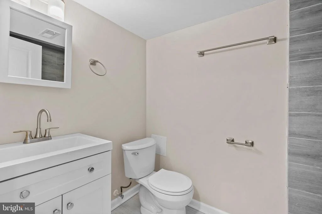 Photo of 3024 TARPON ROAD