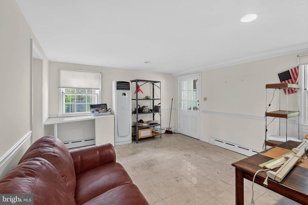 Photo of 10600 GREENACRES DRIVE