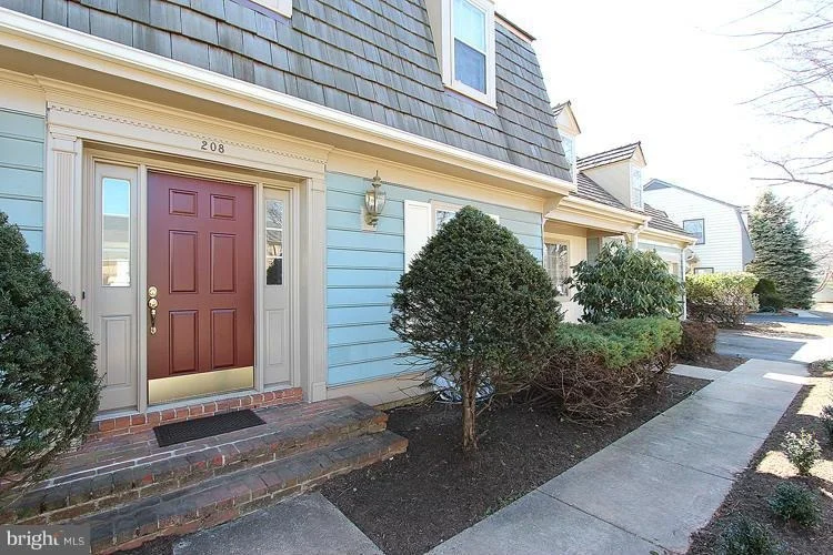 Photo of 208 BRISTOL DOWNS DRIVE