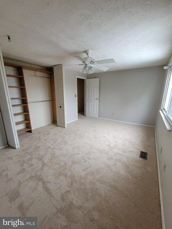 Photo of 1826 MILLSTREAM DRIVE