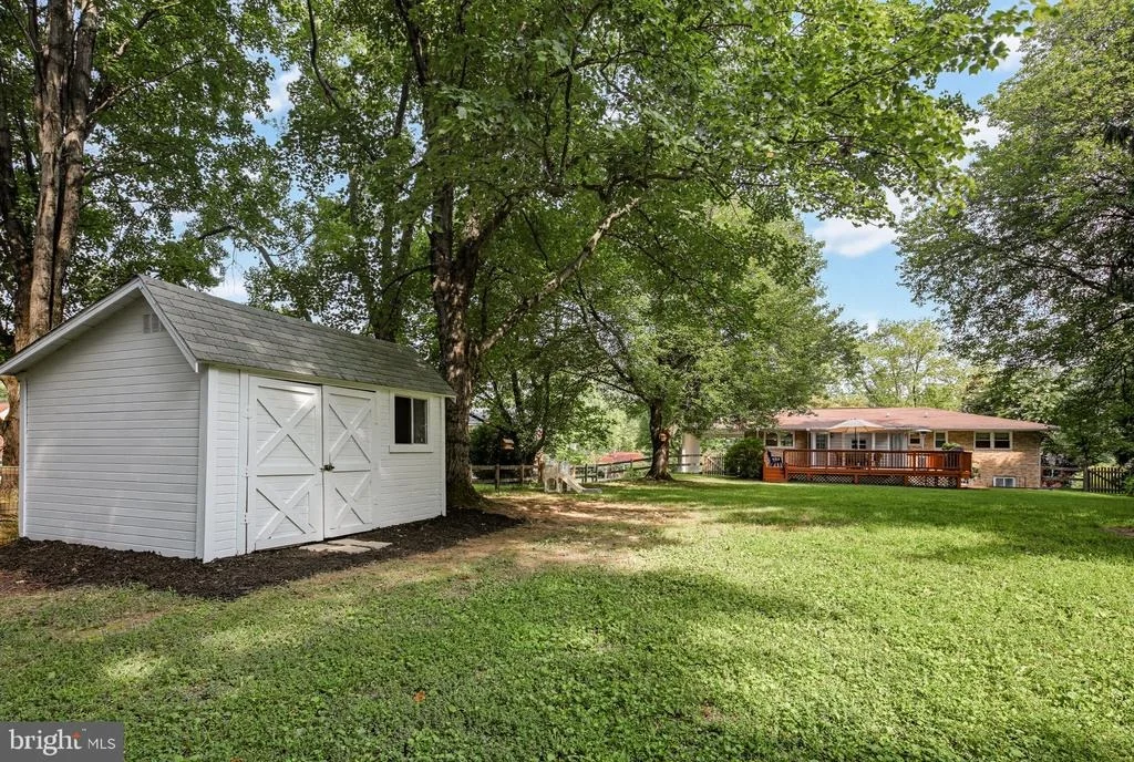 Photo of 10209 DONLEIGH DRIVE