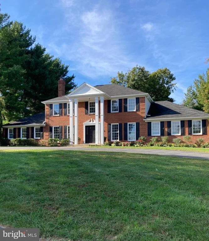 Photo of 8516 PADDOCKVIEW DRIVE