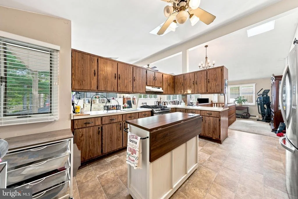 Photo of 926 NEWARK AVENUE
