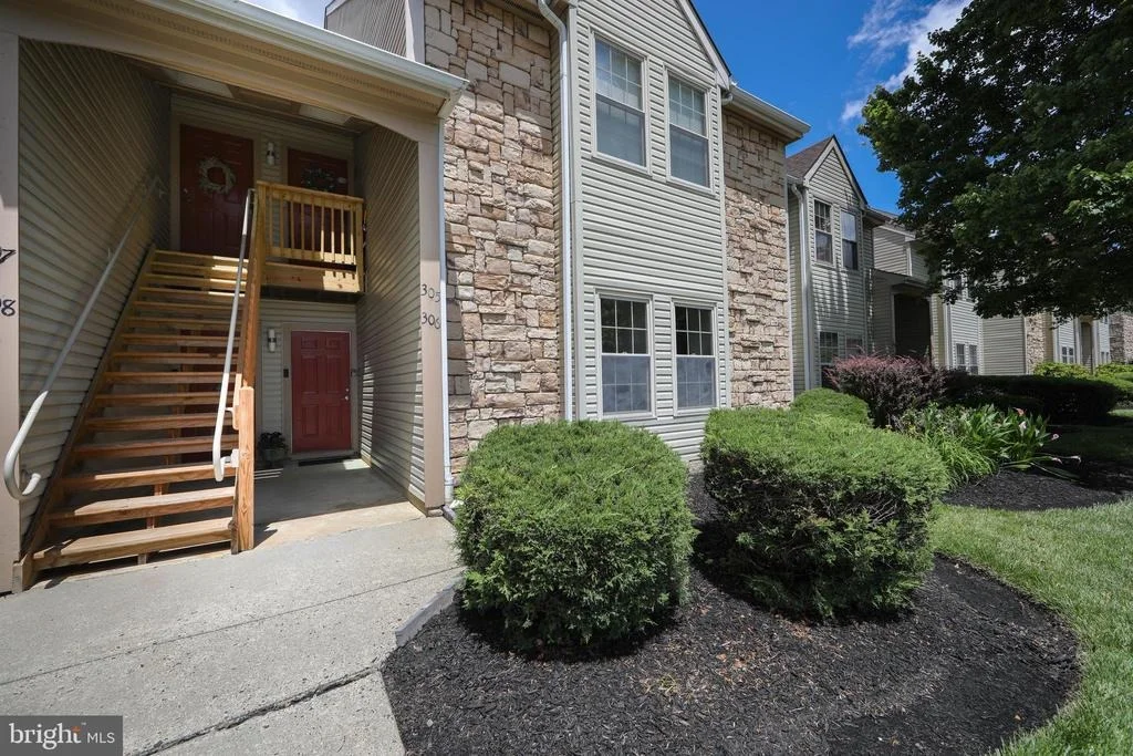 Photo of 306 TAVISTOCK