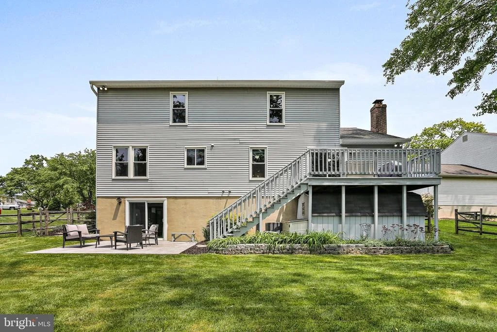 Photo of 8768 TERESA LANE
