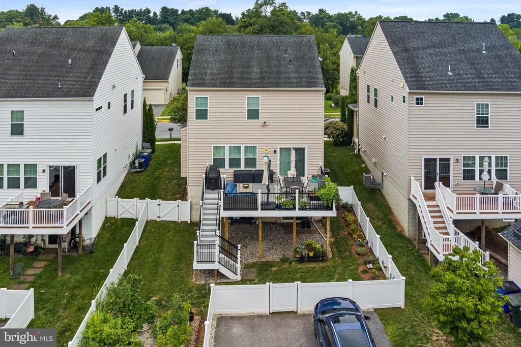Photo of 2115 BATTERY LANE