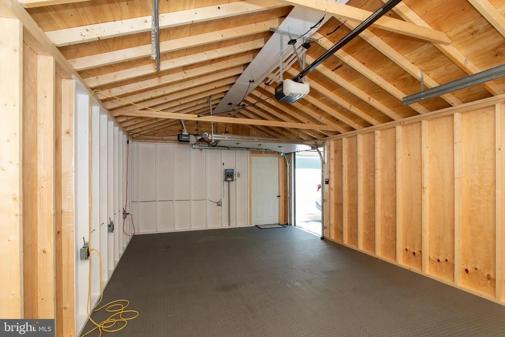 Photo of 540 THUNDERBIRD DRIVE