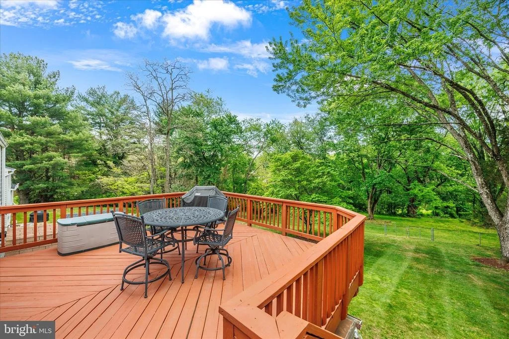 Photo of 3204 LLEWELLYN FIELD ROAD