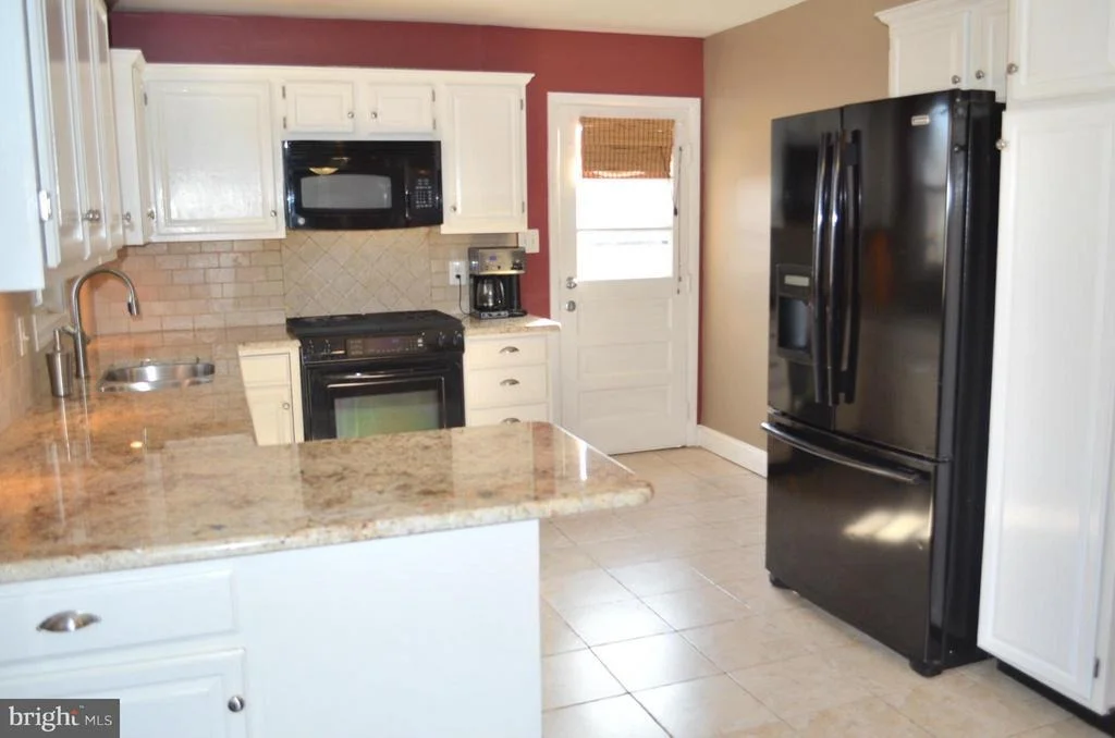 Photo of 8426 AUBREY DRIVE
