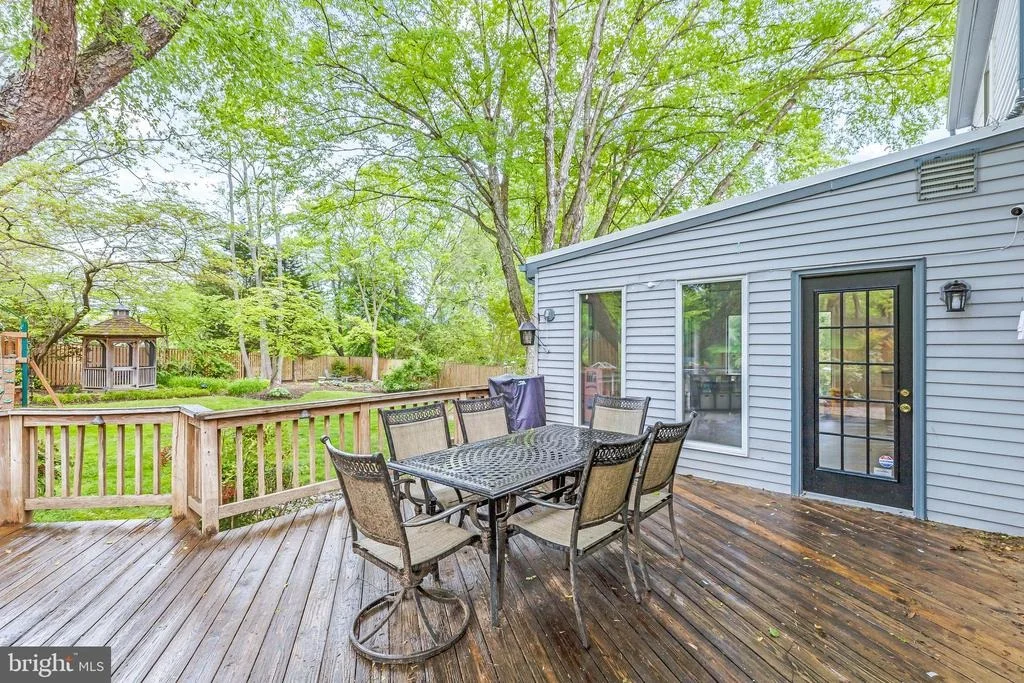 Photo of 1868 MIDDLEBRIDGE DRIVE