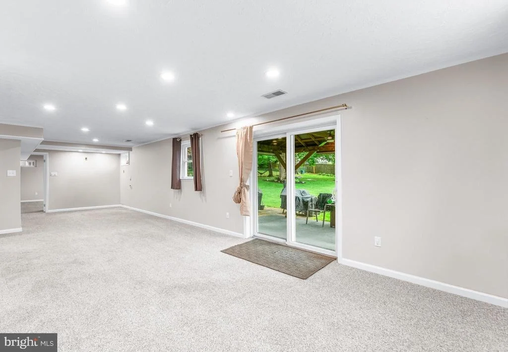 Photo of 18908 ROLLING ACRES WAY