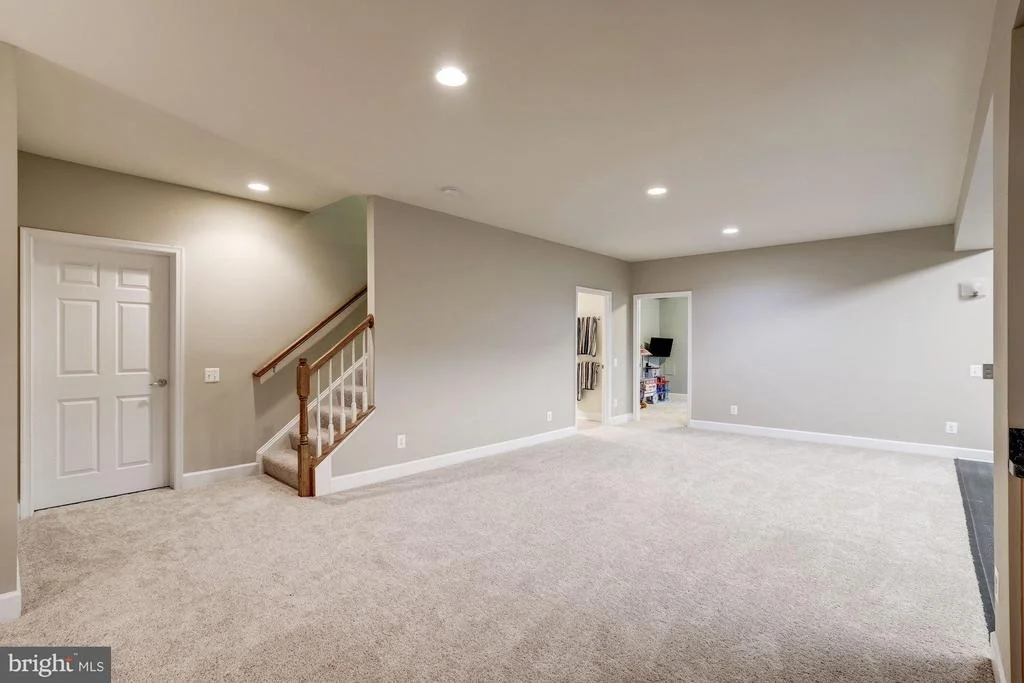 Photo of 20610 HUTTON CIRCLE