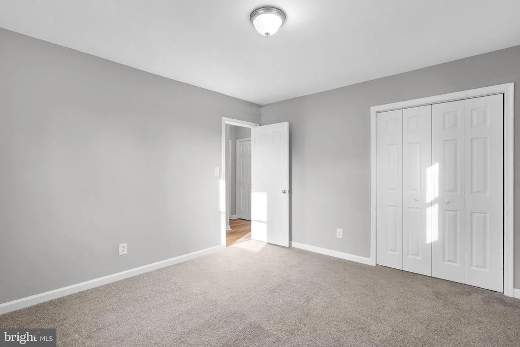 Photo of 500 GOLDLEAF AVENUE