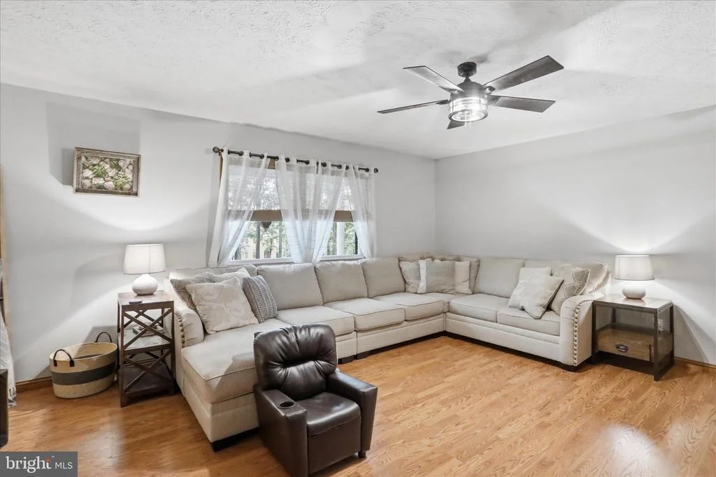 Photo of 435 SUMMIT DRIVE