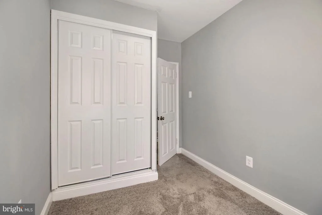 Photo of 4309 FAIRFAX ROAD