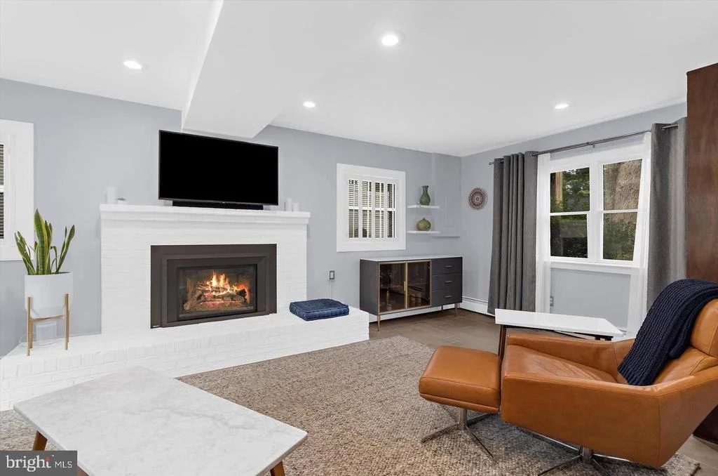 Photo of 228 DEWEY DRIVE