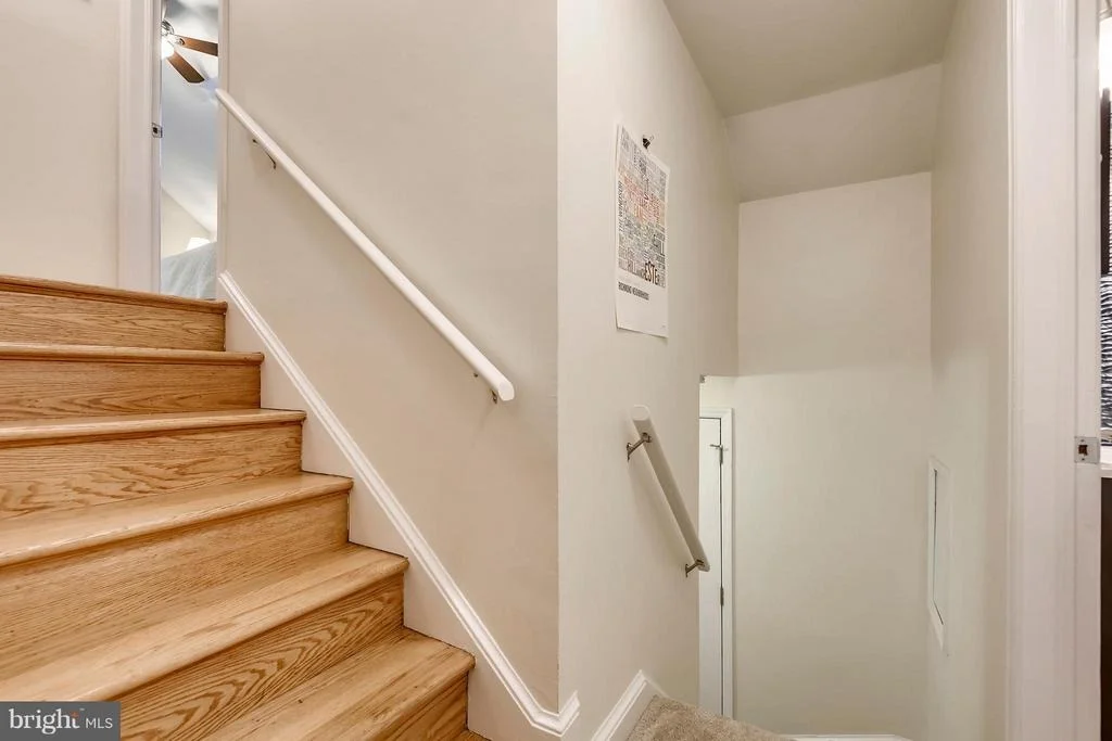 Photo of 1105 DENNIS AVENUE