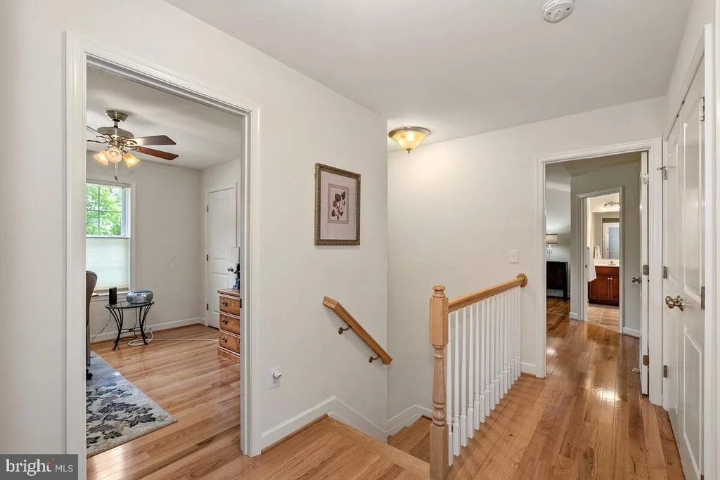 Photo of 305 GENESIS WAY