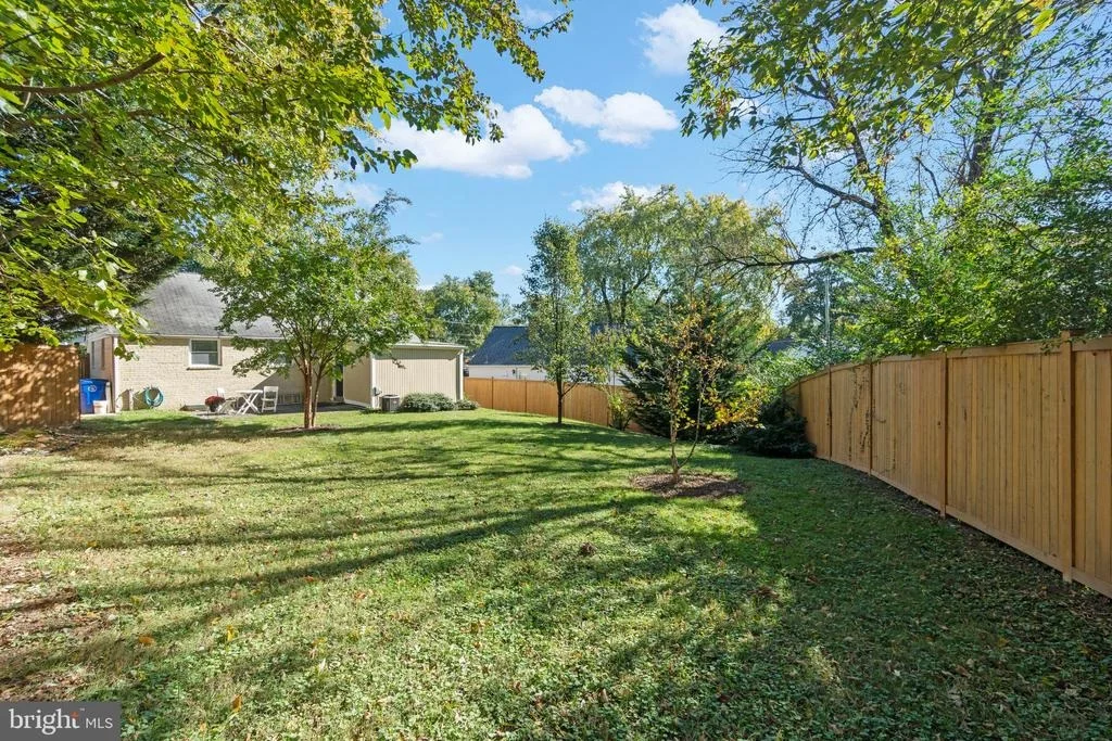 Photo of 12602 HOLDRIDGE ROAD