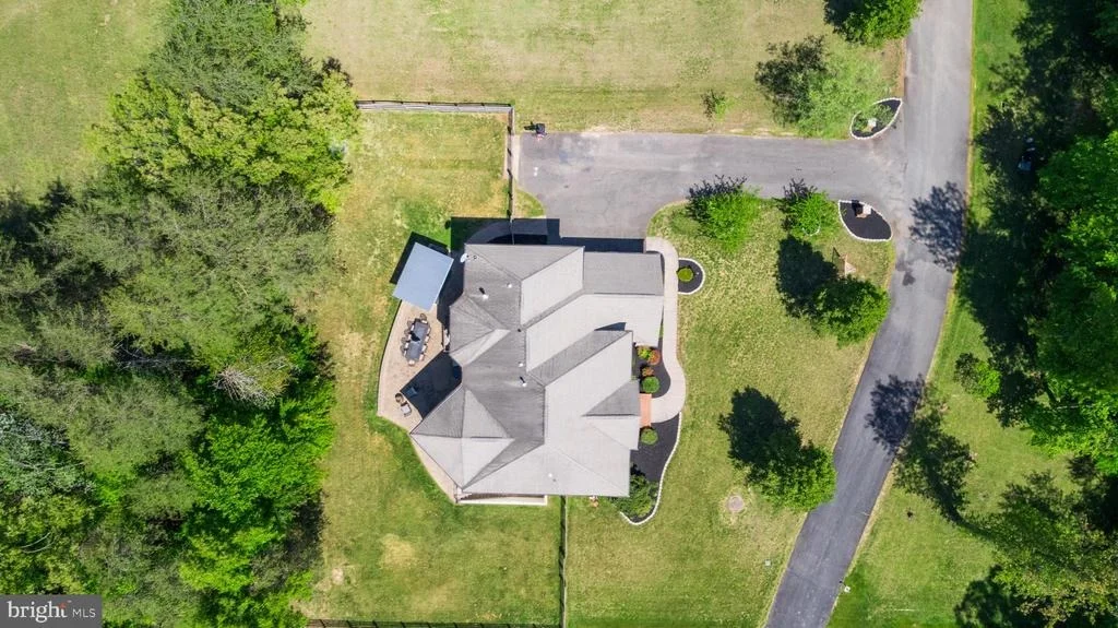 Photo of 13128 KAHNS ROAD
